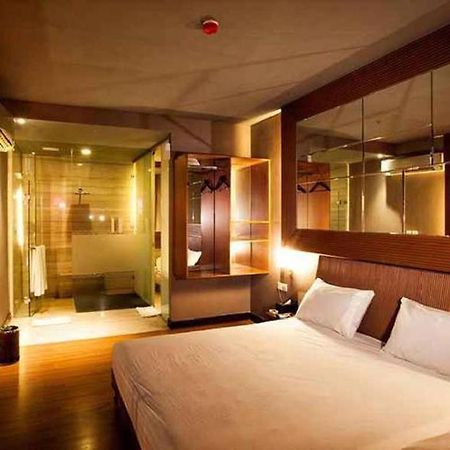 108 Hotel By Him Dżakarta Zewnętrze zdjęcie