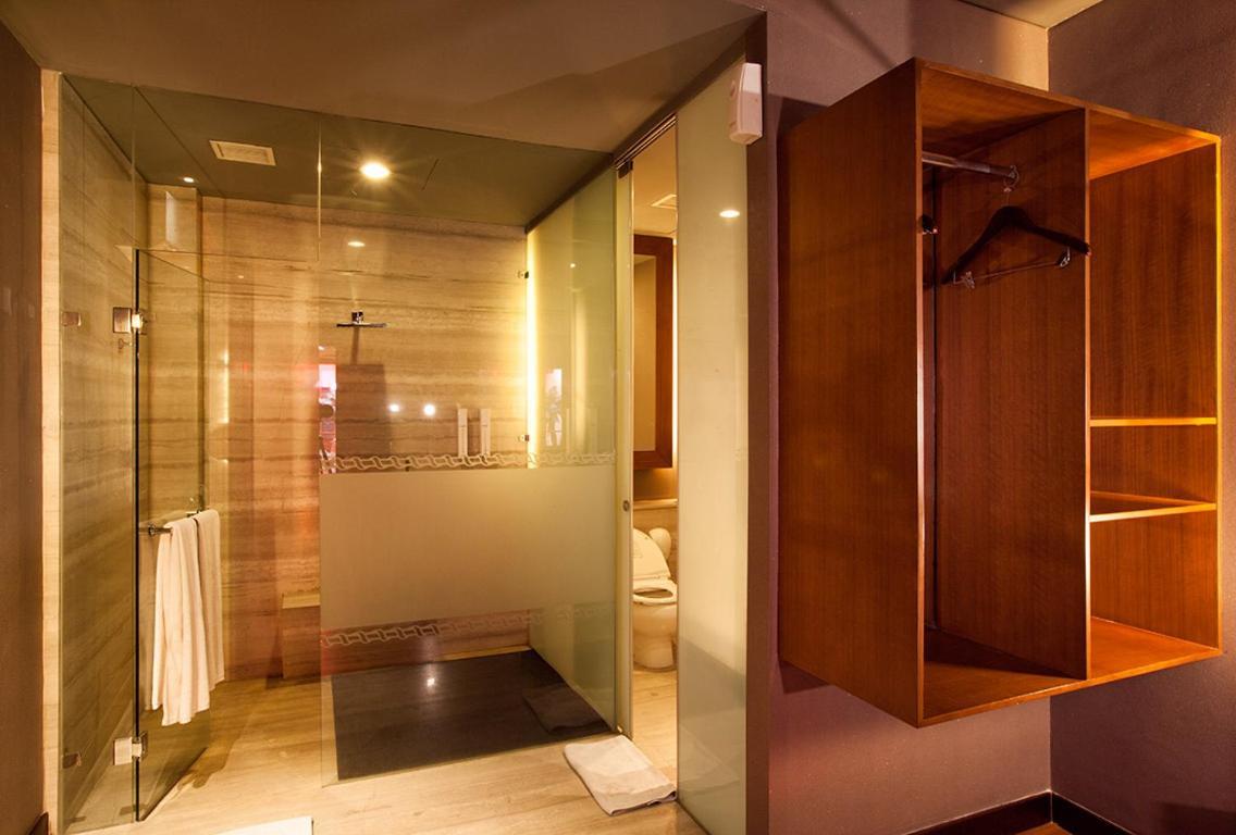 108 Hotel By Him Dżakarta Zewnętrze zdjęcie